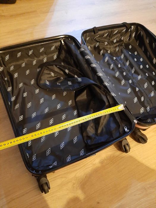 Walizka duża opinane kółka