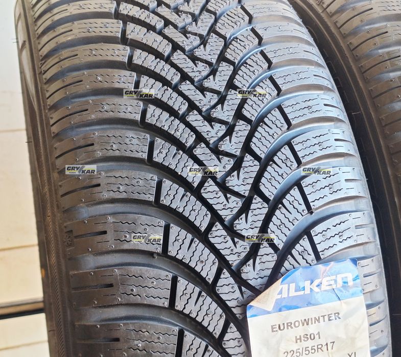 2x 225/55R17 Falken Eurowinter HS01 101V D/B/72dB 3 lata gwar.