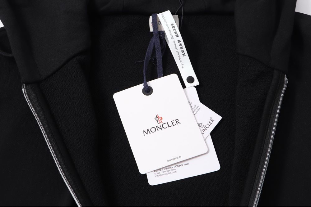 Чоловіча кофта на замку Moncler, Louis Vuitton