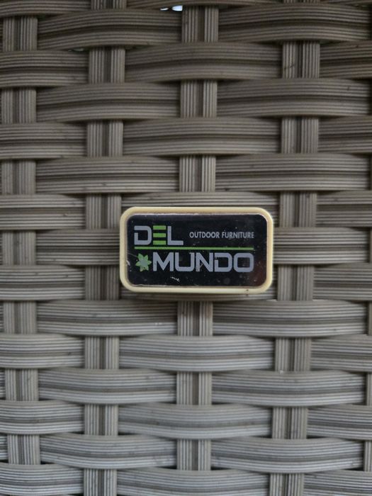 Stol ogrodowy z szyba