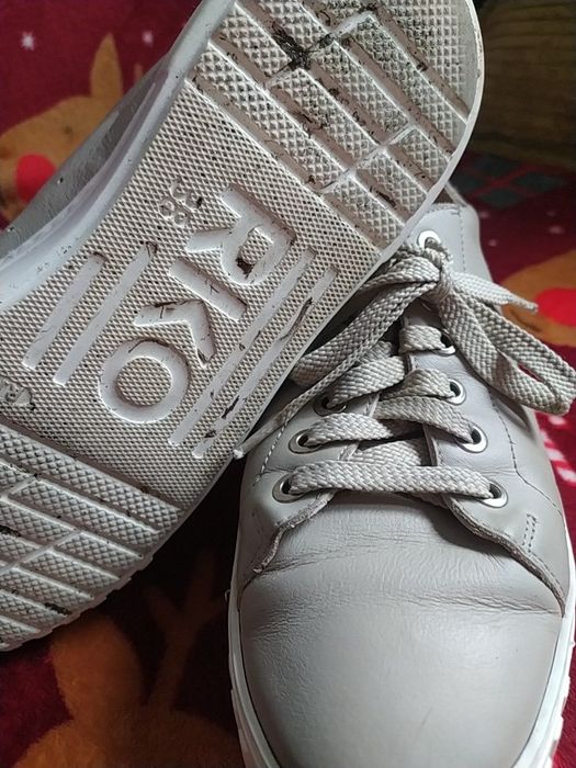 Używane buty na koturnie rozmiar 38 firmy rko