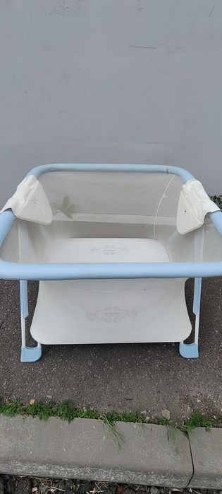 Продам детский манеж