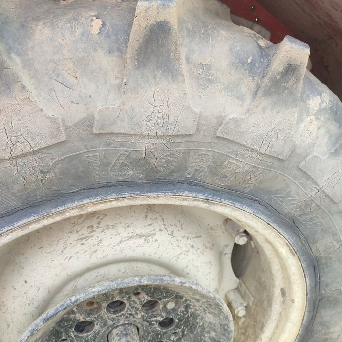 Opony 16.9 34 michelin