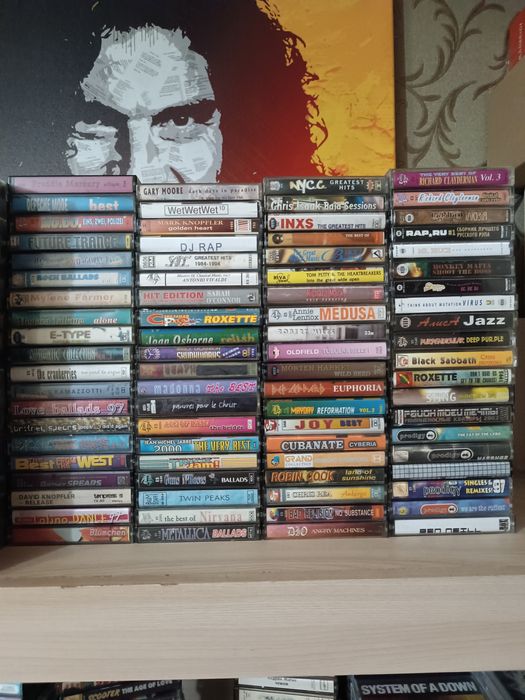 Продам аудиокассеты,сд и т.д