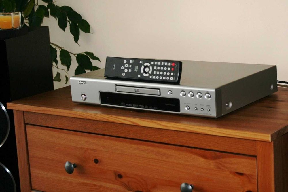 Odtwarzacz Denon DV 1740 DVD CD HDMI compact disk