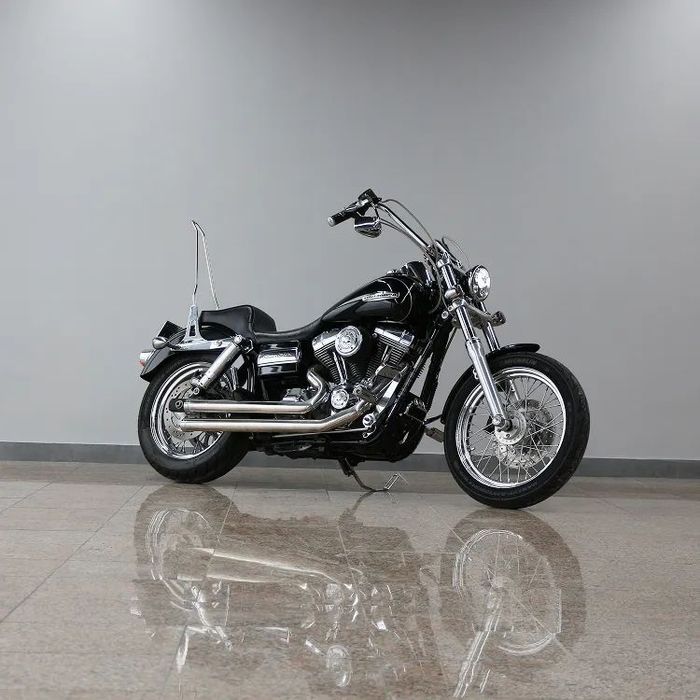 Harley-Davidson Dyna  SUPER GLIDE