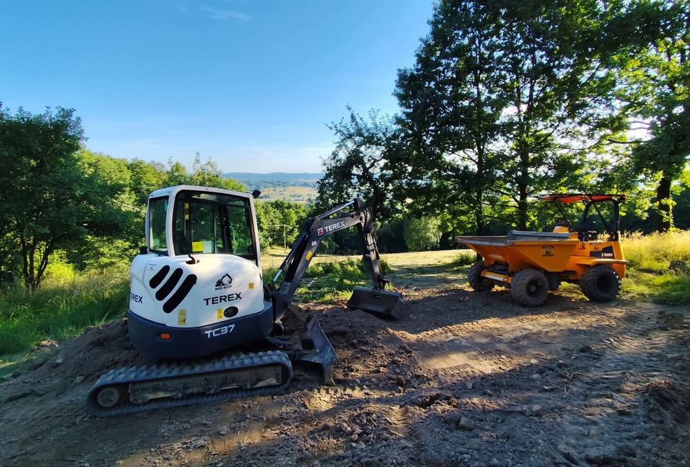 Wynajem koparki Krosno (TEREX 4T)