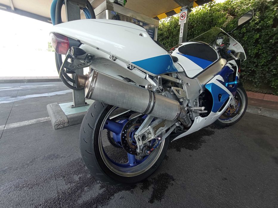 Suzuki GSXR 750 injeção