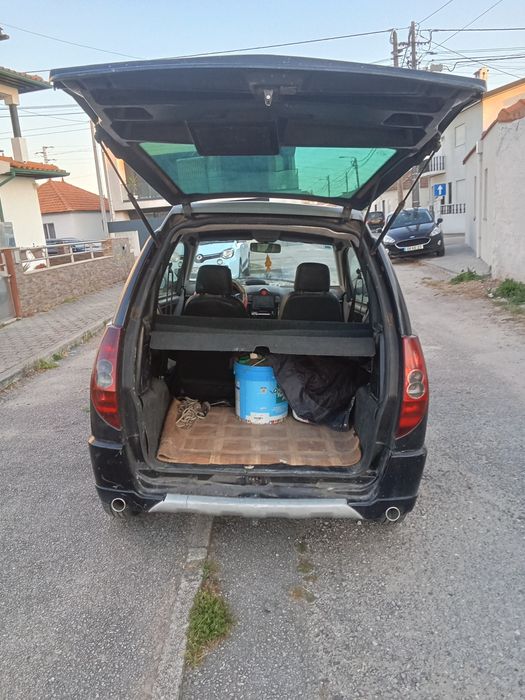 Vendo este Aixam papa reformas  porque já tirei a carta de condução e quero comprar um carro de 5 lugares