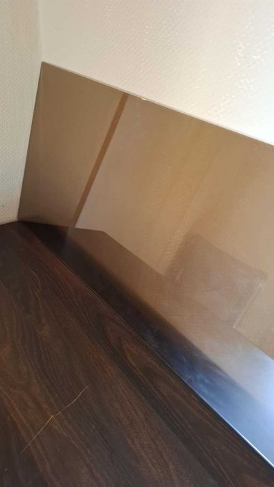 Przeszklona witryna/regał /komoda