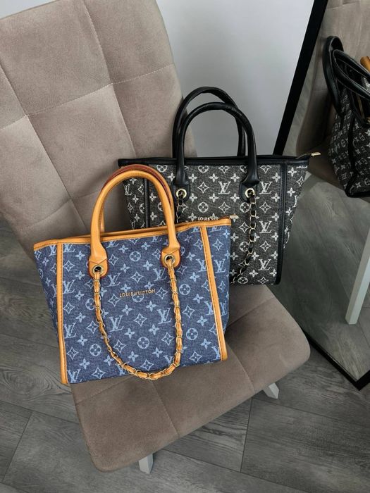 Клатч міу міу miu miu
