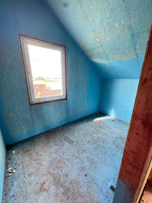 Будинок з незавершеним ремонм, для реалізації вашого проекту