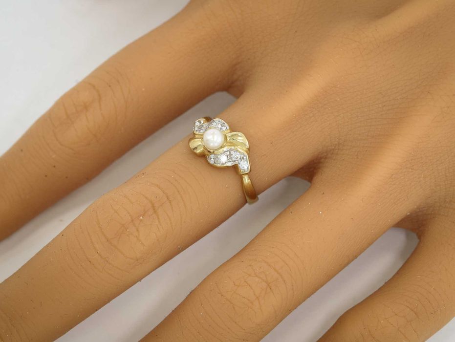 Pierścionek z perłą +certyfikat