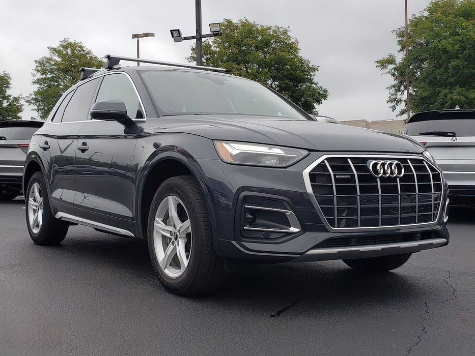 Audi Q5      2021