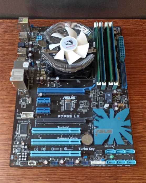 Материнская плата ASUS P7P55 LX LGA1156 с Процессором и ОЗУ