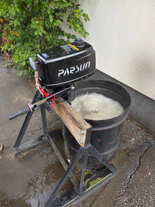 Двигун до човна Parsun