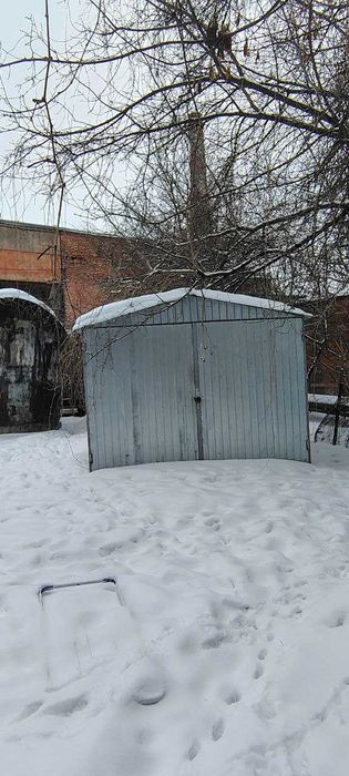 Продам гараж у центрі м.Рівне