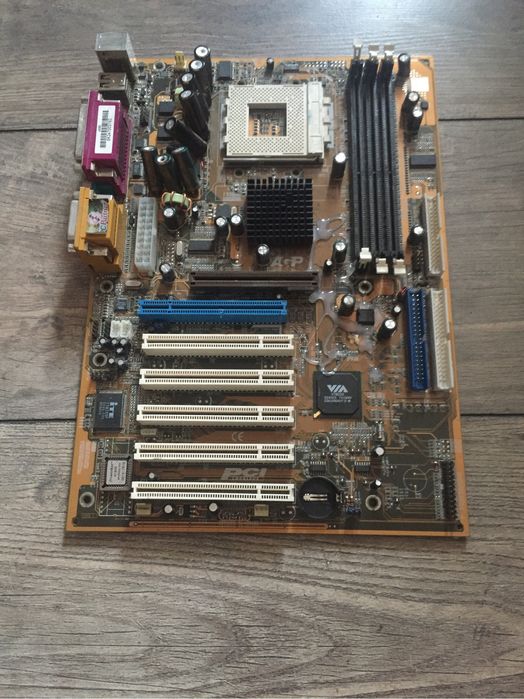 Материнська плата на запчастини