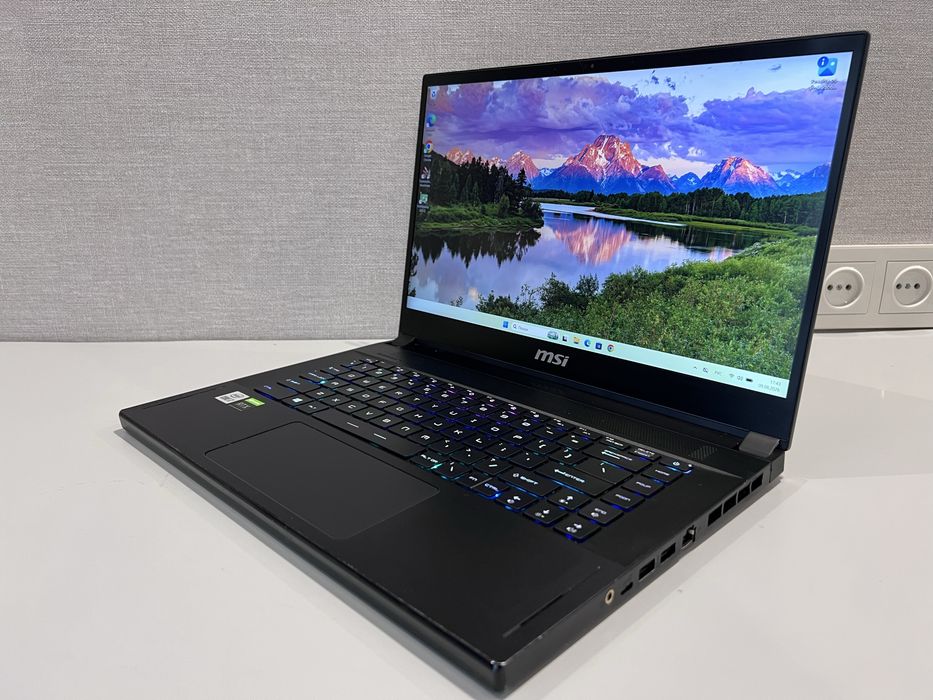 Игровой MSI	GS66 Stealth 10UE - 15" 240Hz/i7-10750H/ 16Gb/ SSD 512/RTX 2060 6Gb
