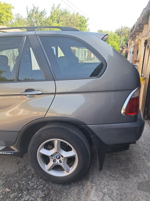 Продам  Бмв х5е53 . 2003года