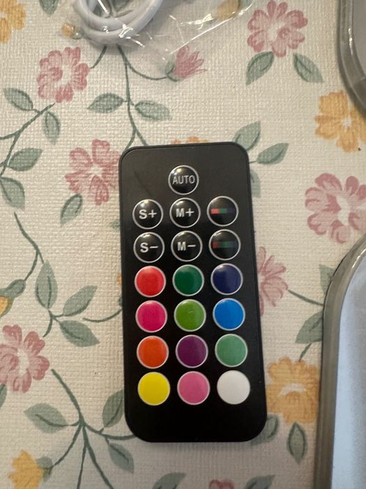 Soleiras LED Škoda Kodiaq (RGB) – Novas, com comando