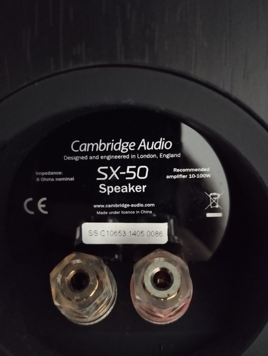 Gira Discos Novo Cambridge Audio com Amplificador e Colunas