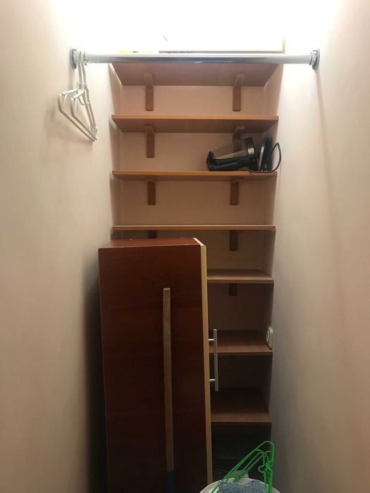 Продаю четырехкомнатную квартиру на Космонавтов. Евроремонт!