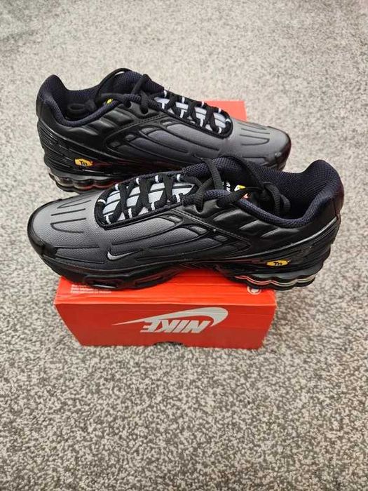 Buty męskie_Nike_Air_Max_Plus_3_Black_Wolf_Grey R.39