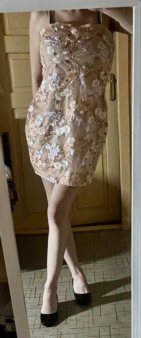 Ніжна коктельна сукня Quiz (розмір L)