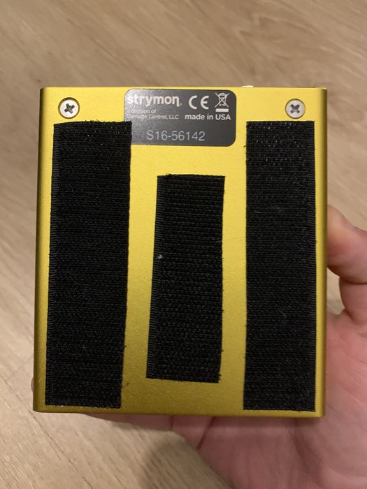 Pedal drive Strymon Riverside