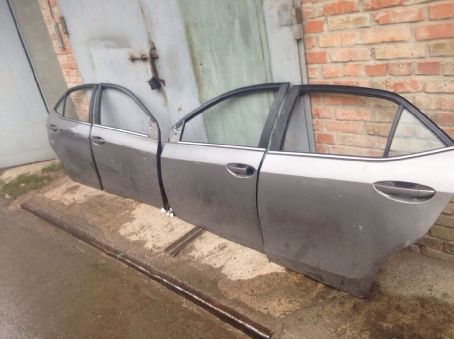 Toyota Corolla е16 е18 e21 2013 -2026 року Бампер Капот Крило Фара Телевізор Підсилювач Радіатори Захист Підкрилок весь комплект РОЗБОРКА / ЗАПЧАСТИНИ