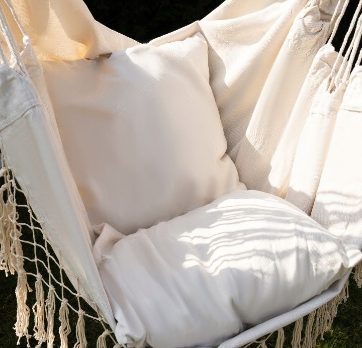 Krzesło brazylijskie XXL wiszący kokon hamak boho beżowy