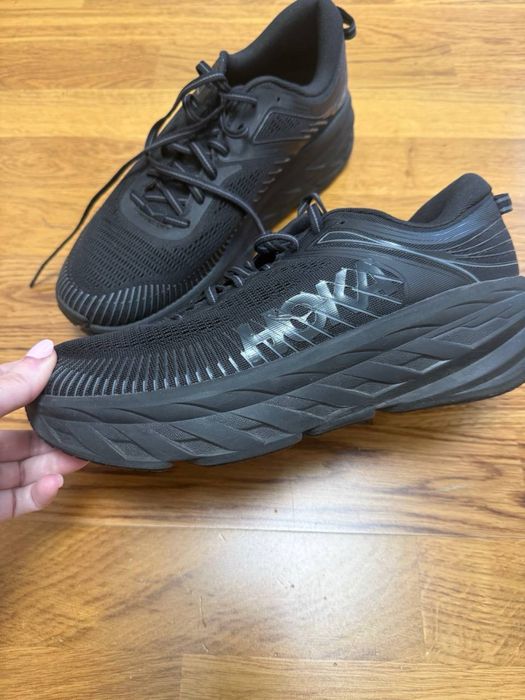 кросівки Hoka one one