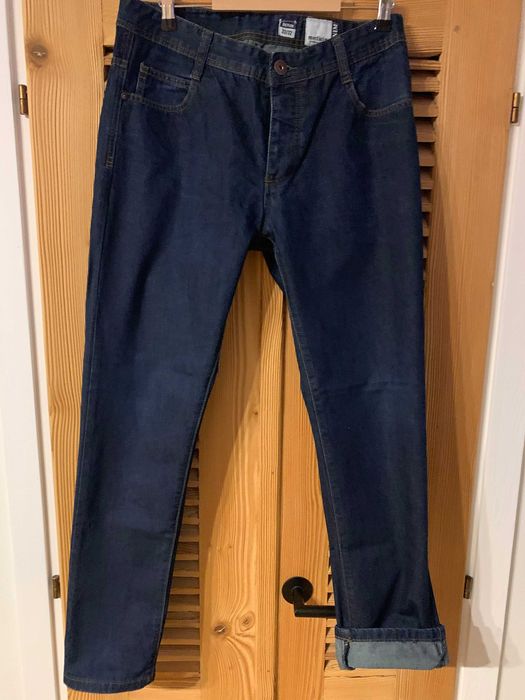Spodnie jeans i materiał 3 sztuki
