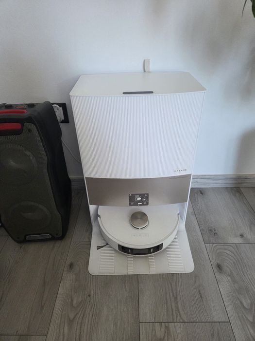 Sprzedam malo używany robot dreame