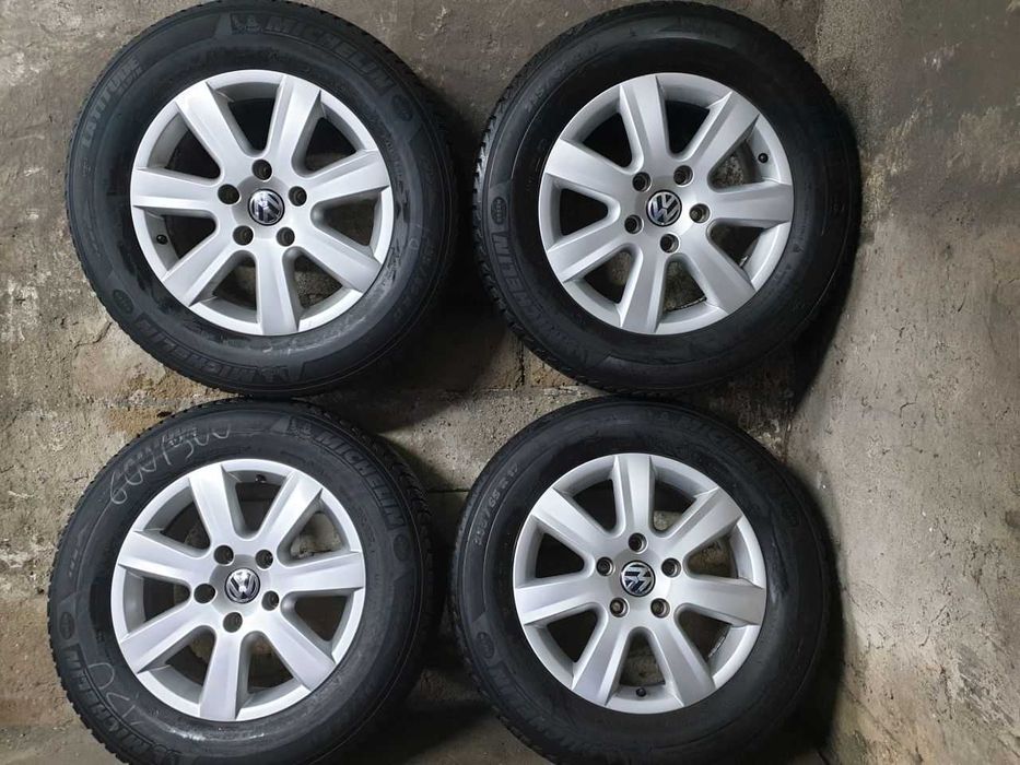 Felgi alu VW Touareg Cayenne Audi Q7 R17 5x130 opony zimowe 235/65R17