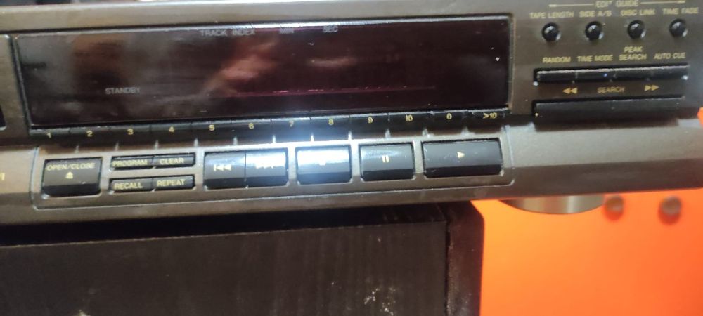 Odtwarzacz CD Technics SL- PG360A