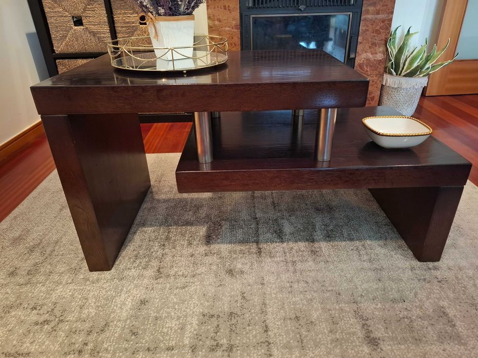 Mesa de centro em madeira