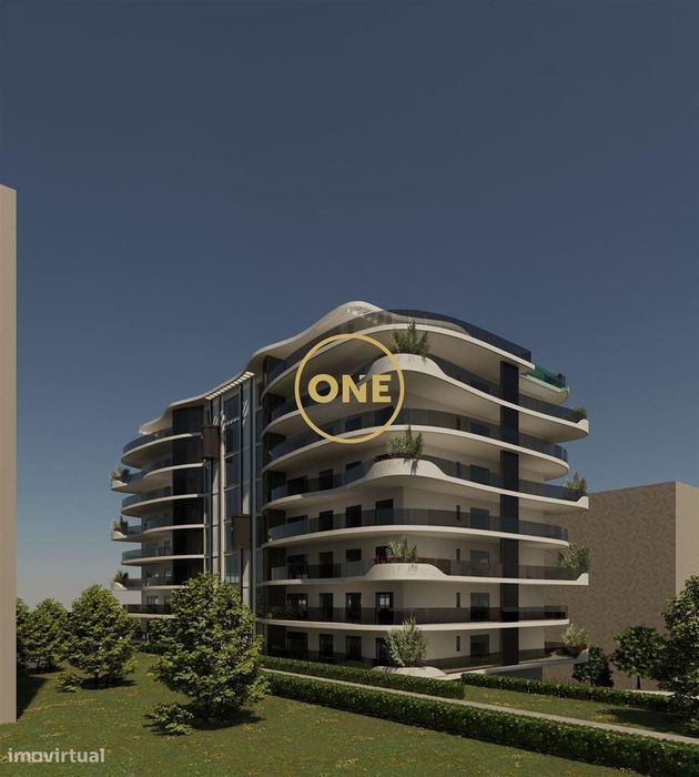 Apartamento T3 de Luxo em Fraião