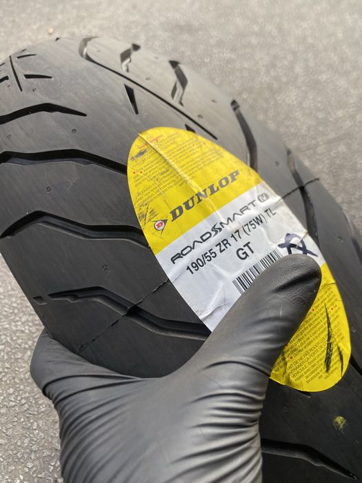 190/55/17 Dunlop RoadSmart IV GT - NOVO