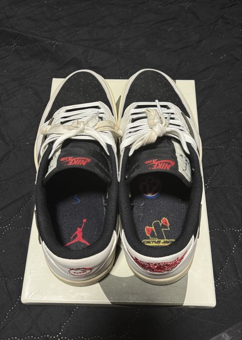 Travis Scott Air Jordan 1 Reverse Olive