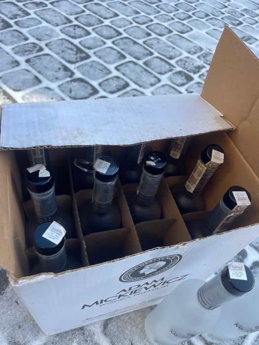 Butelki szklane różne pojemności
