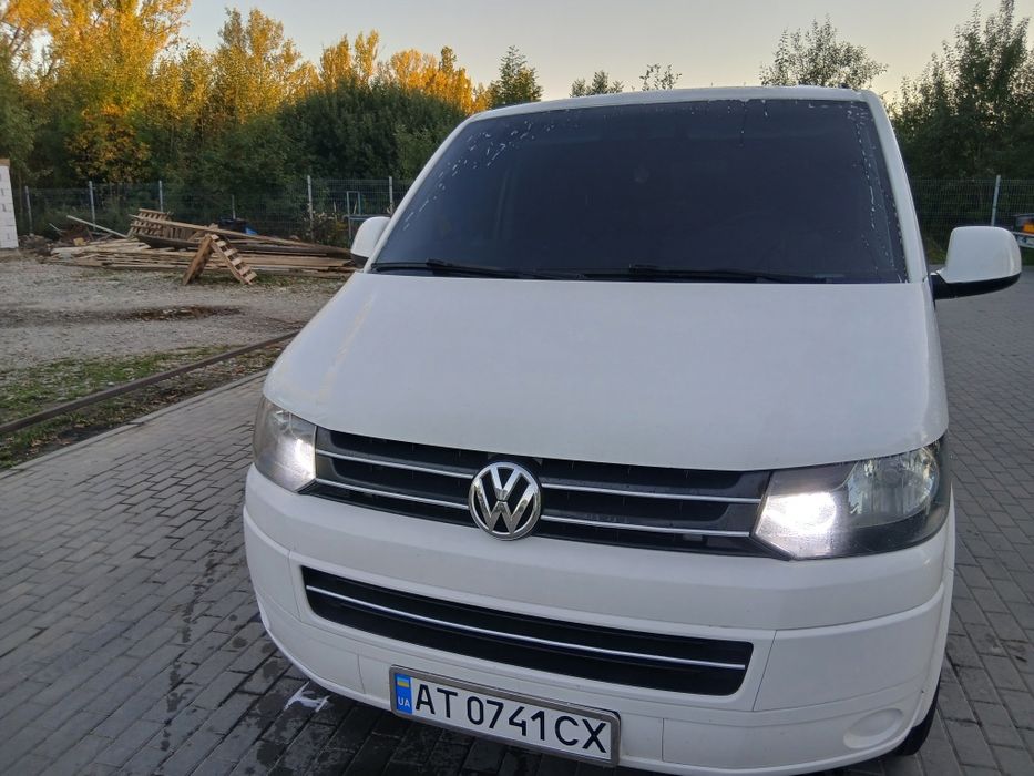 Продам фольцвагін мультиван в гарному стані