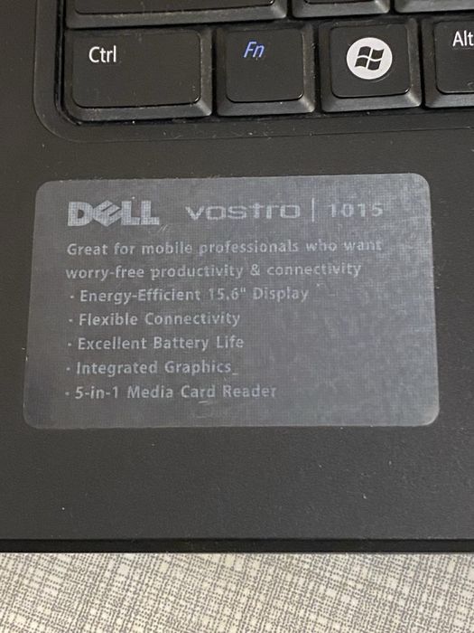 Ноутбук Dell Vostro 1015 на запчастини