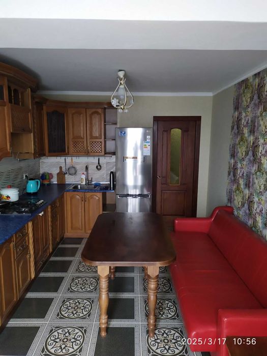 Здам в аренду квартиру вул Шевченко 101 а   6/10 кірпич  дома