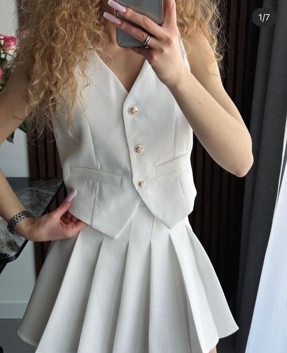 костюм з спідницею твід