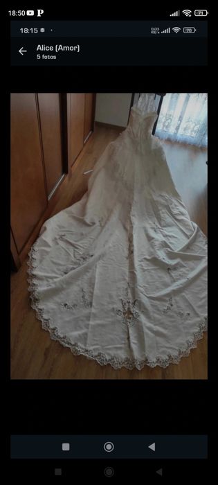 Vestido de casamento muito bonito e elegante