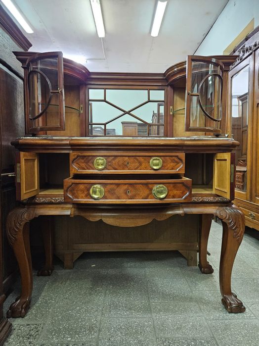 Ładny francuski kredens chippendale /