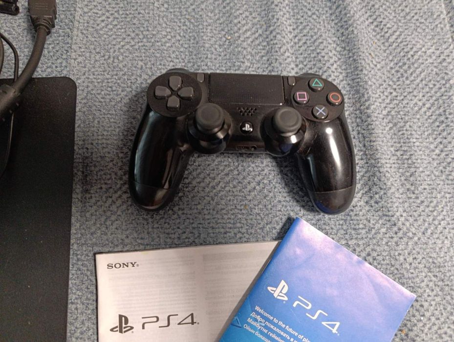 PS4 SONY Плейстейшн4. 500ГБ+джойстік