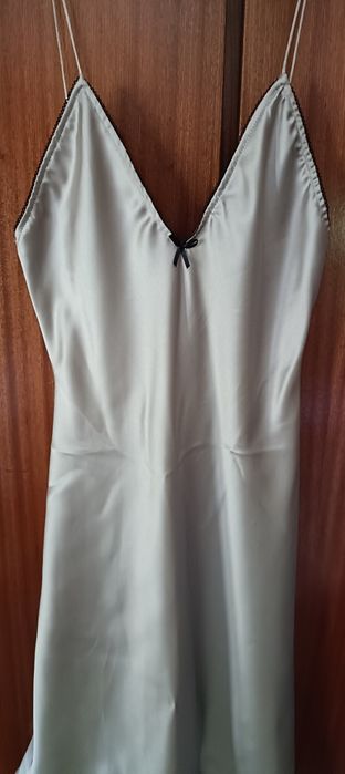 Vestido Zara novo